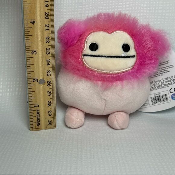 NWT Squishmallows Keychain Clip-On 3.5” Caparinne the Pink Bigfoot Yeti - Picture 2 of 5